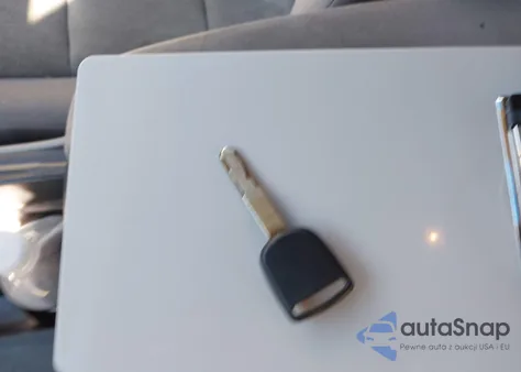 2009 Honda Accord 2.4 Lx from USA, damaged, VIN 1HGCP26369A124059